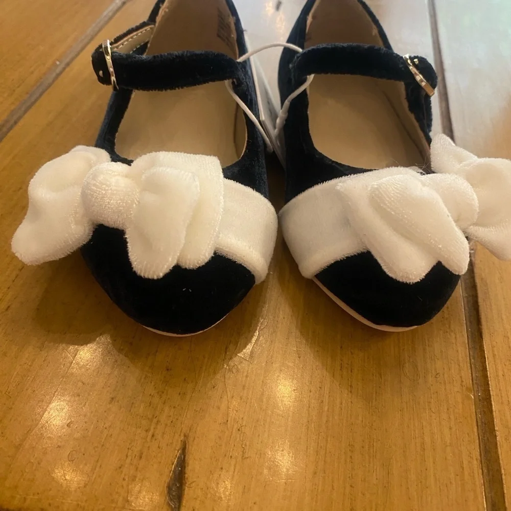 Janie & Jack Girls Black Velvet Flat Dress Shoes New Size 5